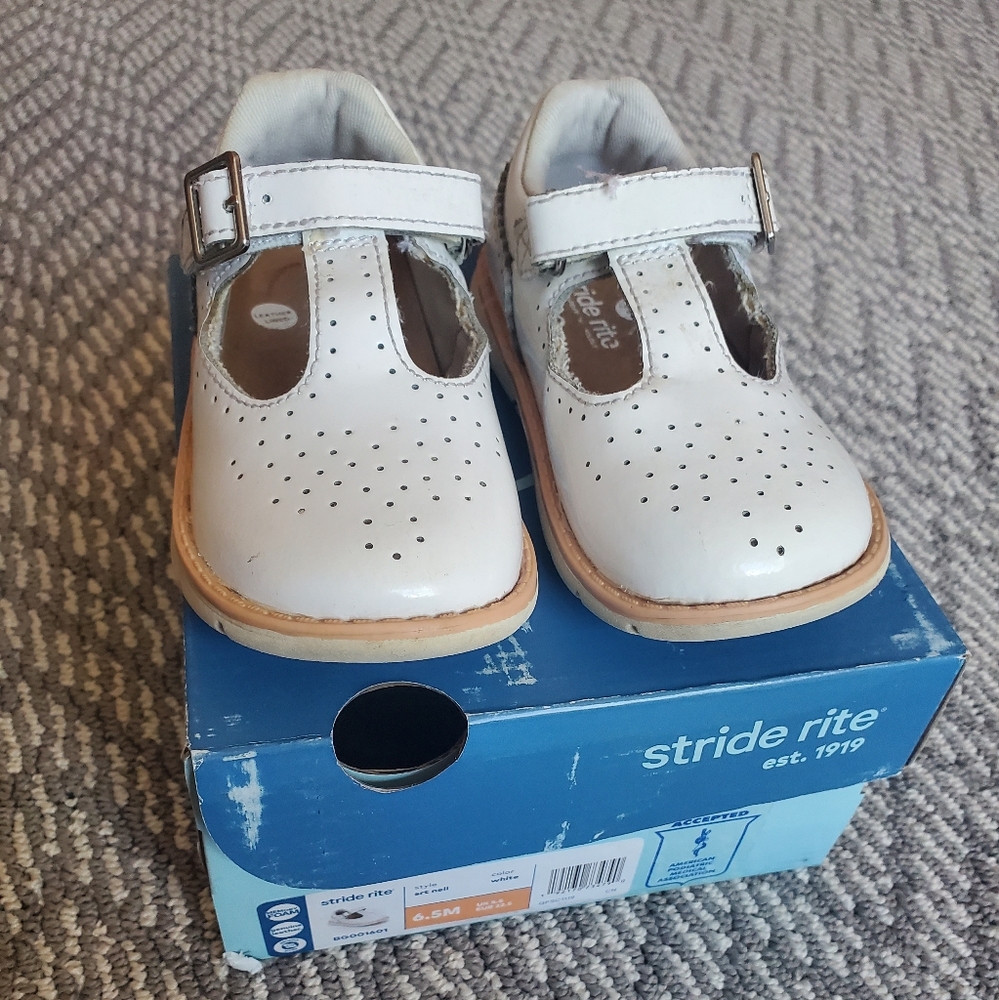 Stride Rite Nell Mary Jane White Dress Shoes